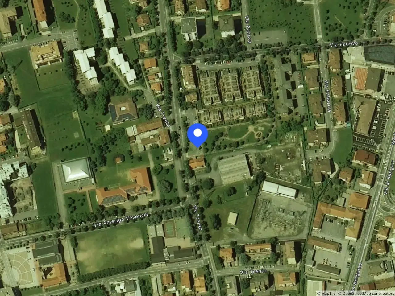 Magazzino in Via Trento, 36 36, Treviglio, {3} - Foto 1