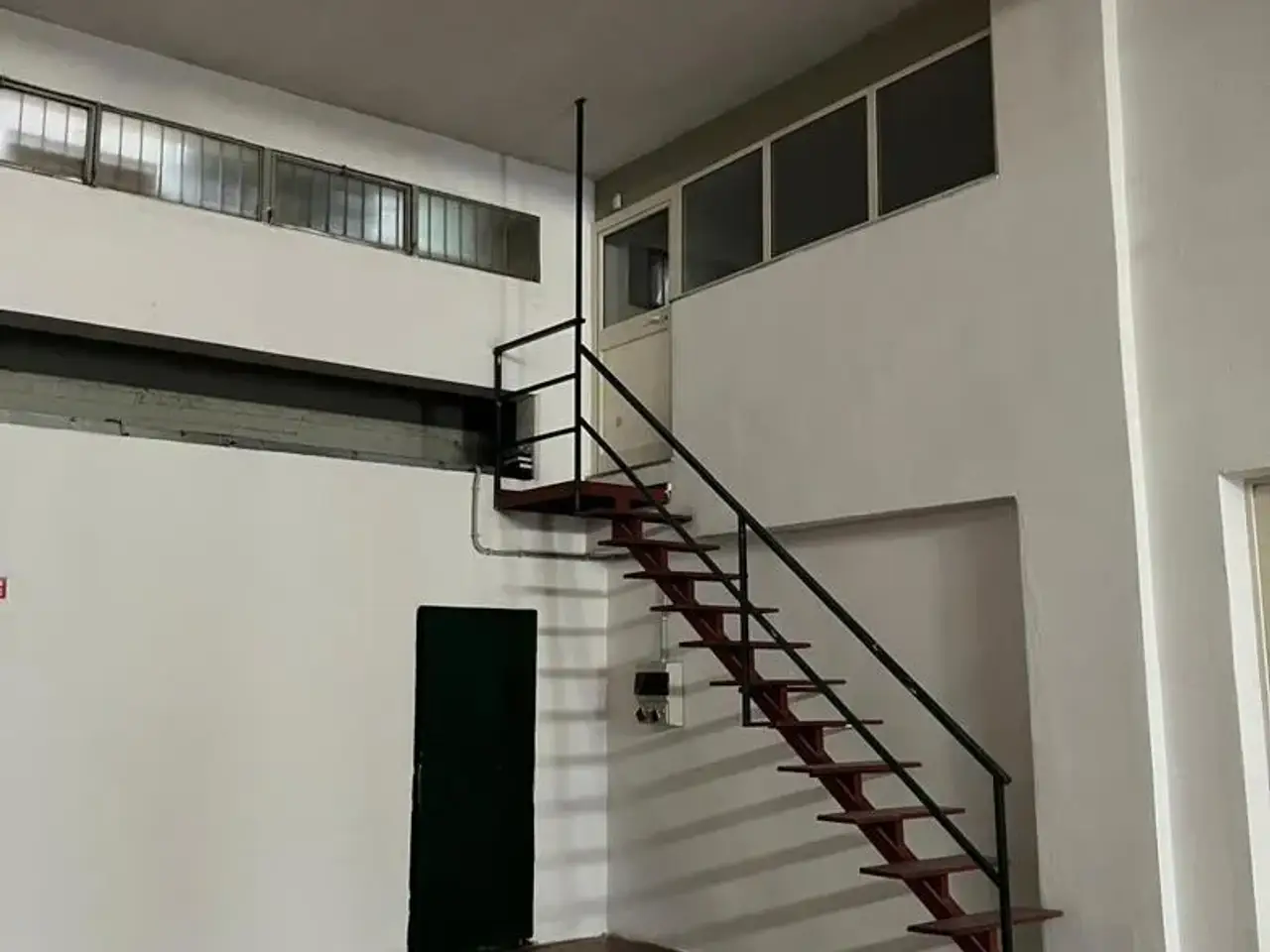 Laboratorio in Via Brigadiere Puglisi 9/11, Villabate, {3} - Foto 1