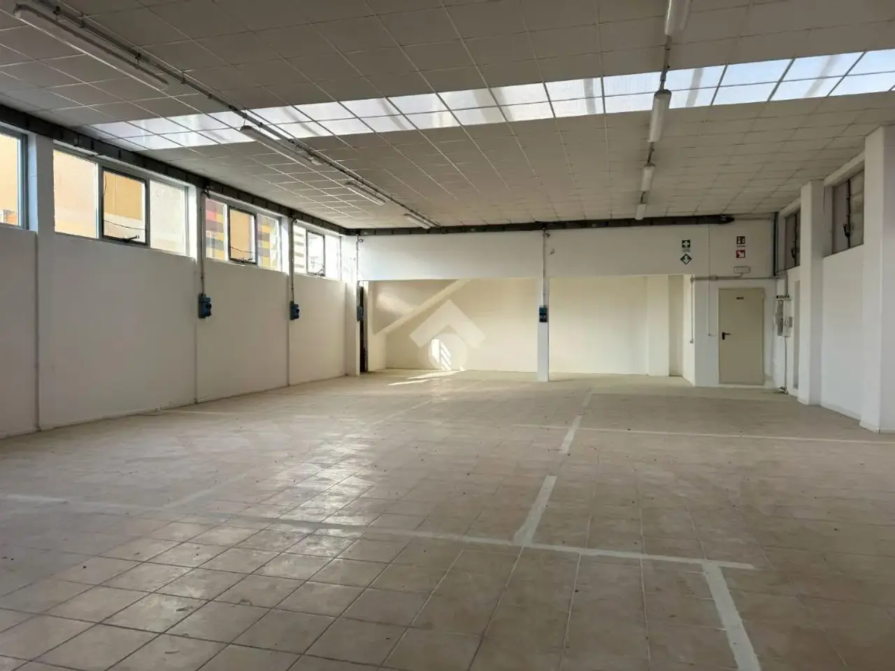 Capannone in Via Ampezzon 4, Villanova Di Camposampiero, {3} - Foto 1