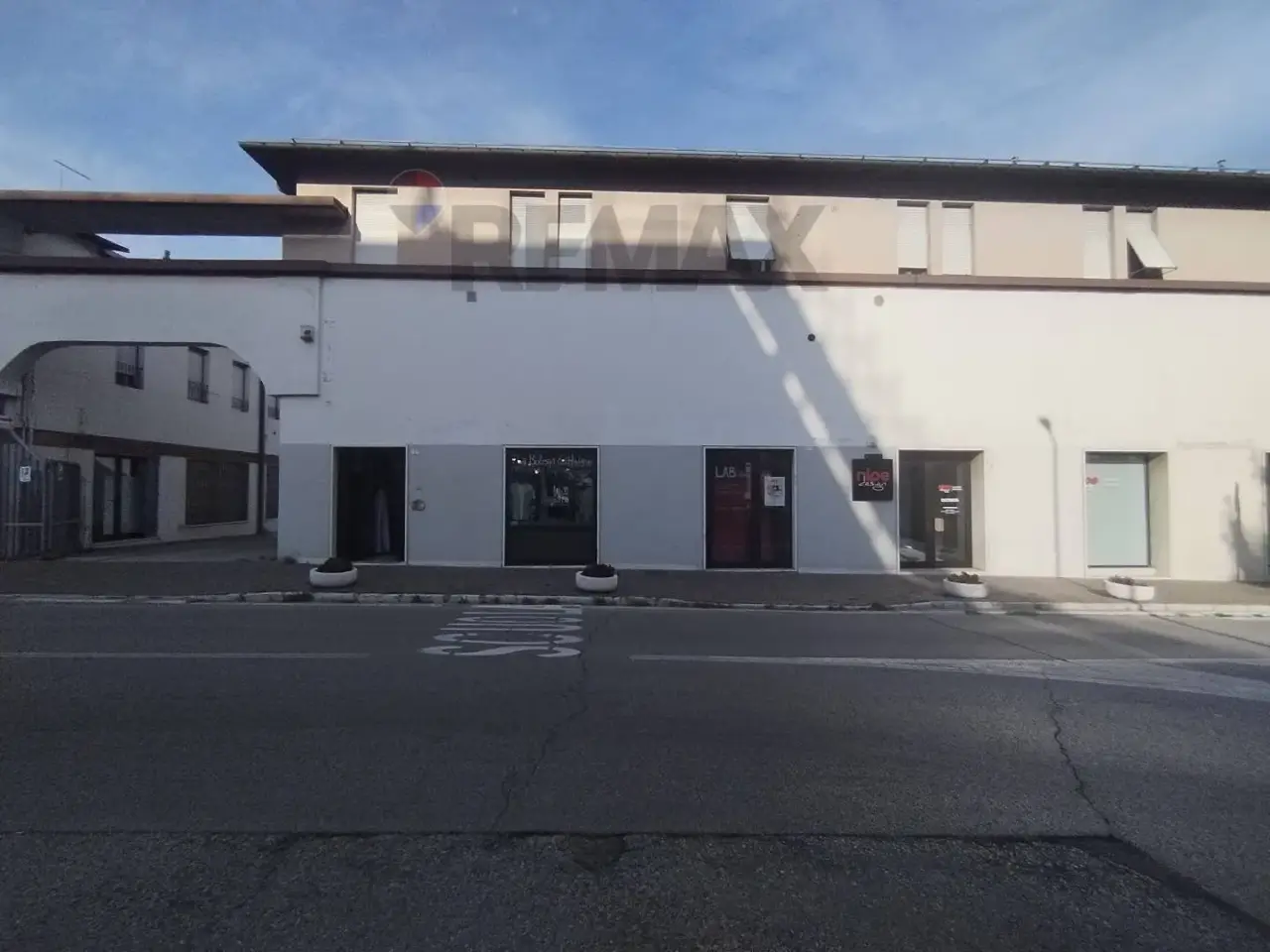 Esercizio commerciale in , Feltre, {3} - Foto 1