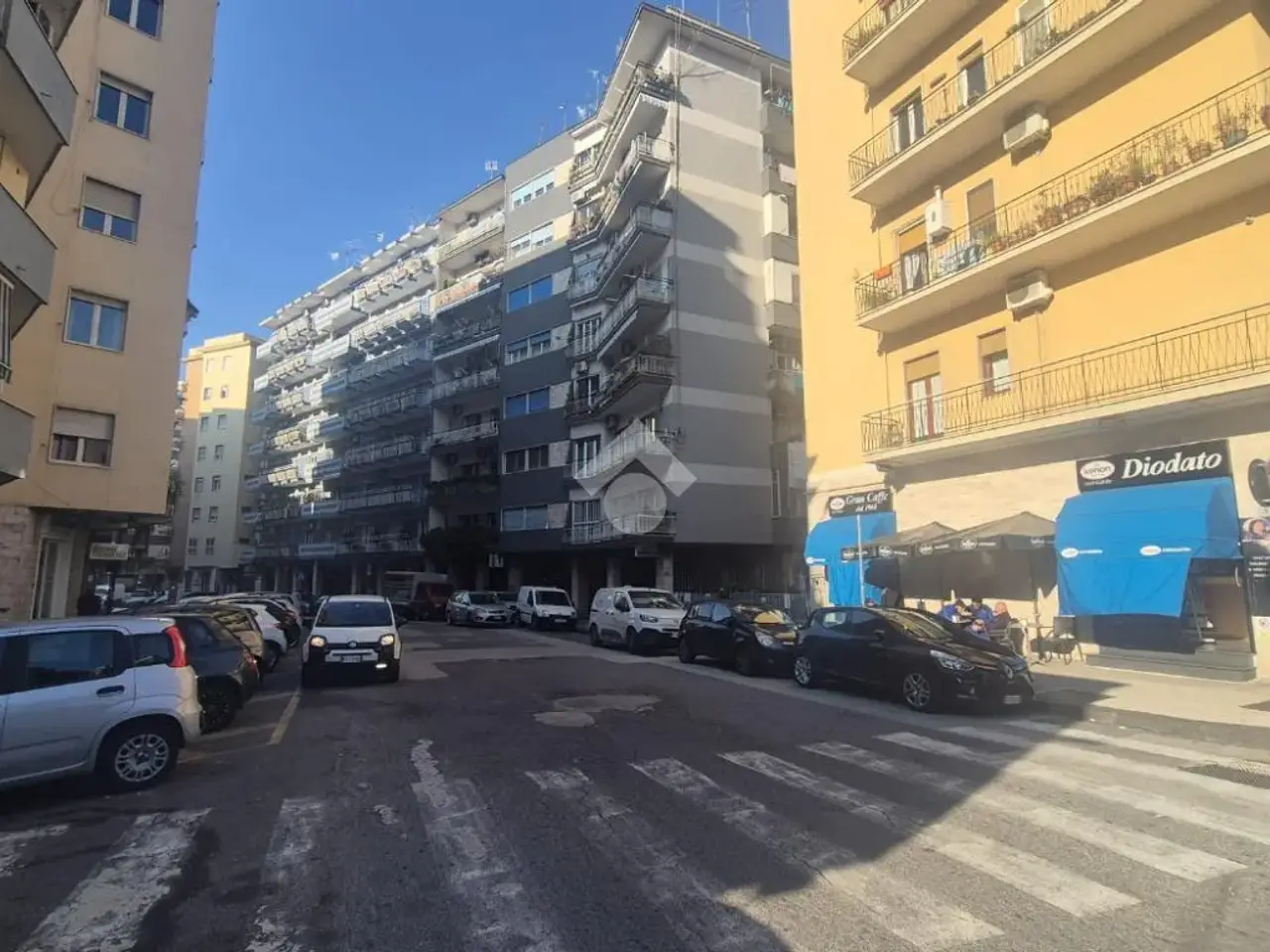 Negozio in Via Pietro Mascagni 3, Napoli, {3} - Foto 2