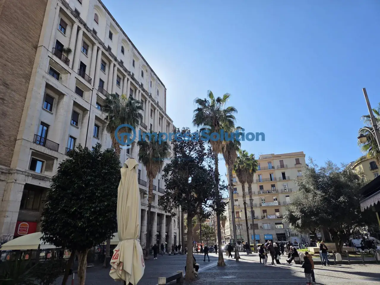 Negozio in Piazza Carità, Napoli, {3} - Foto 2
