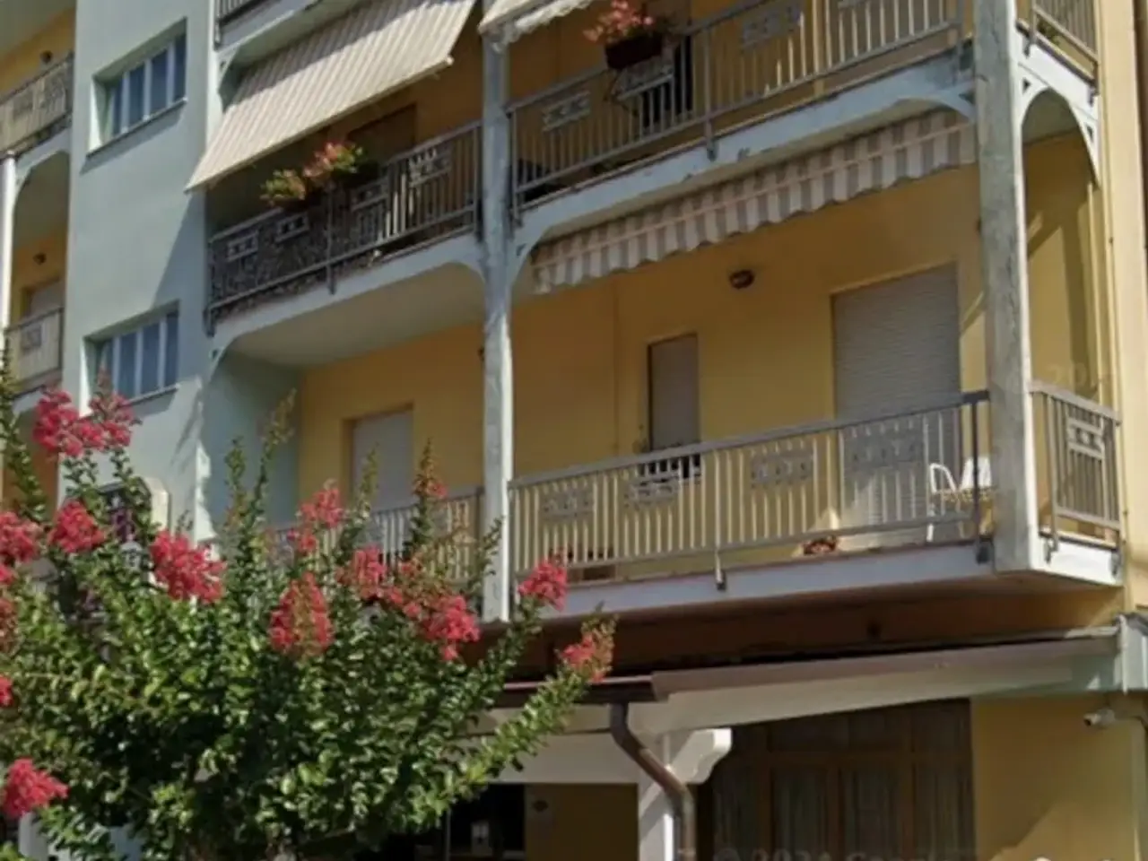 Albergo in Via Borgo Garibaldi, Castignano, {3} - Foto 1