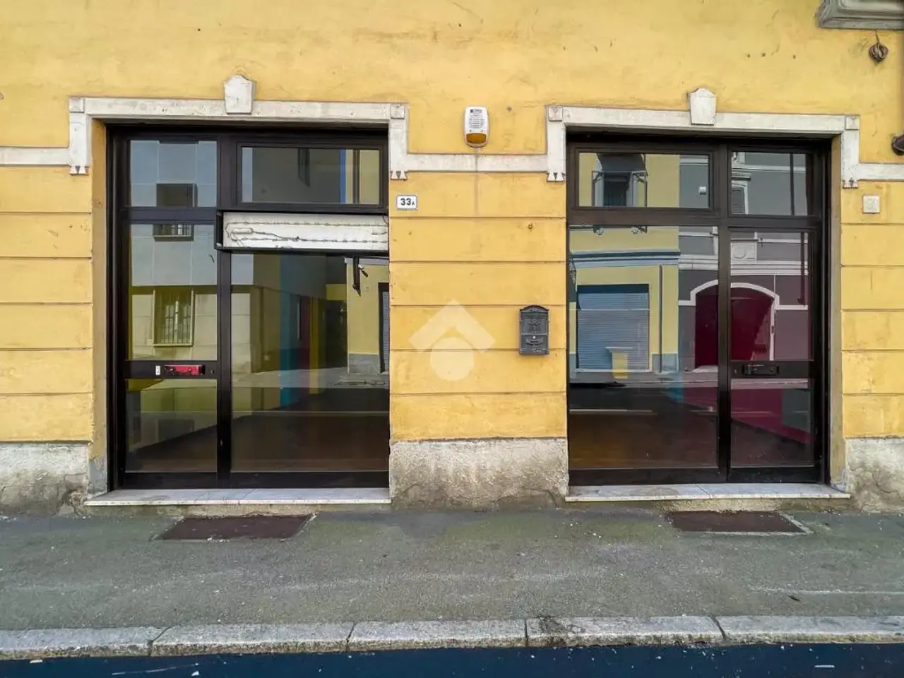 Negozio in Via Buoso da Dovara 35, Cremona, {3} - Foto 1