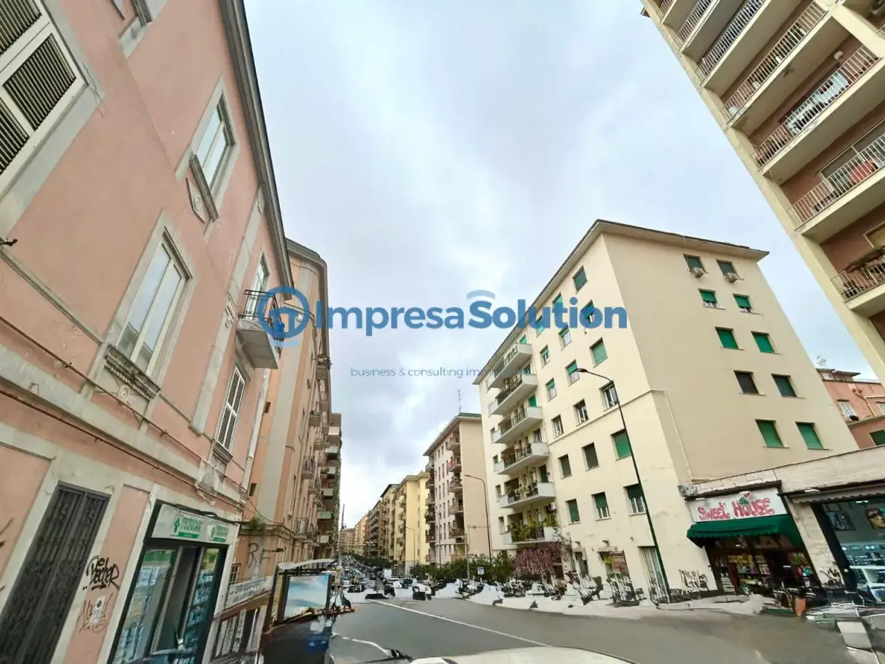 Negozio in Via Francesco Cilea, Napoli, {3} - Foto 1
