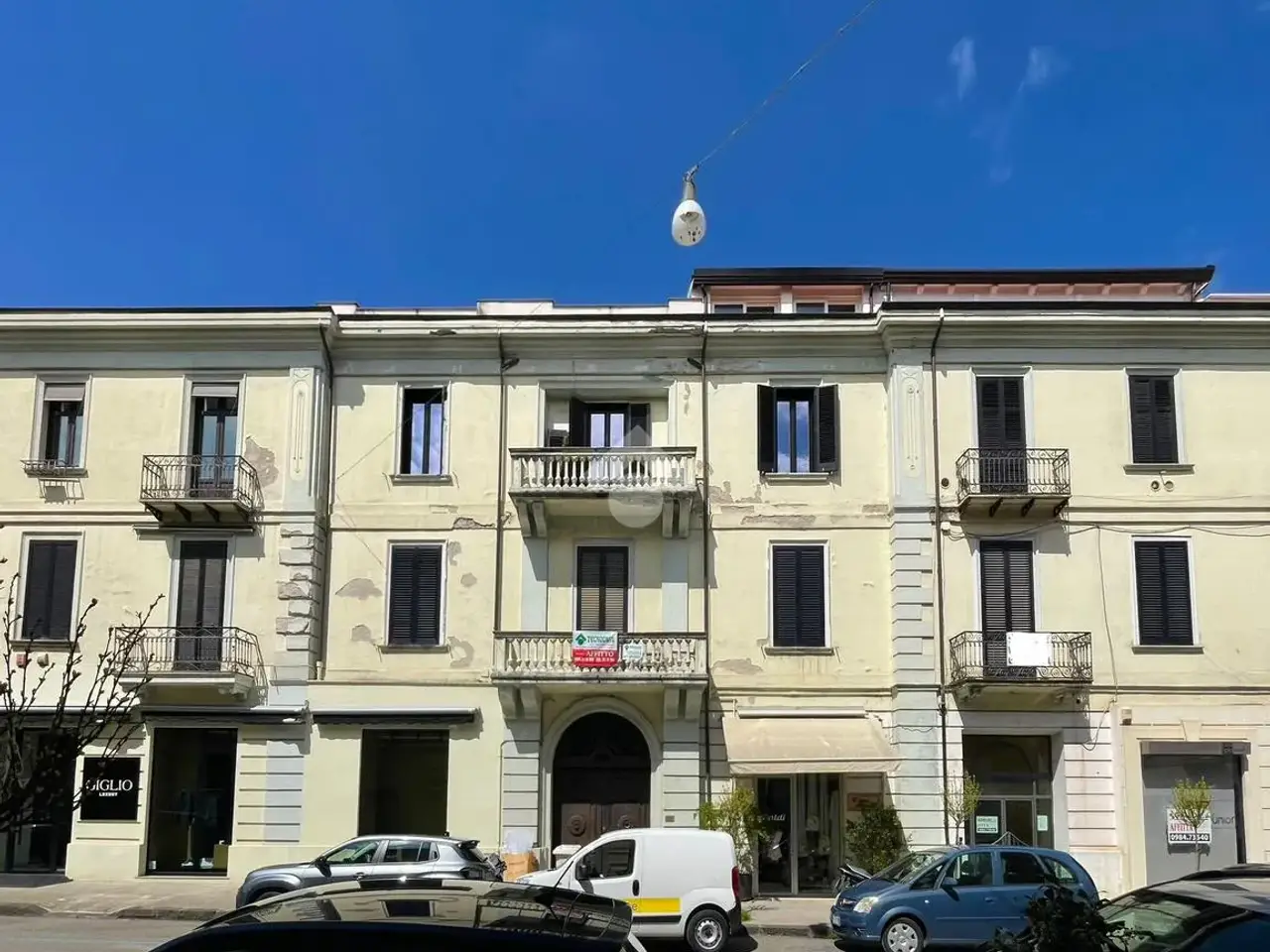 Ufficio in Via Isonzo 16, Cosenza, {3} - Foto 1