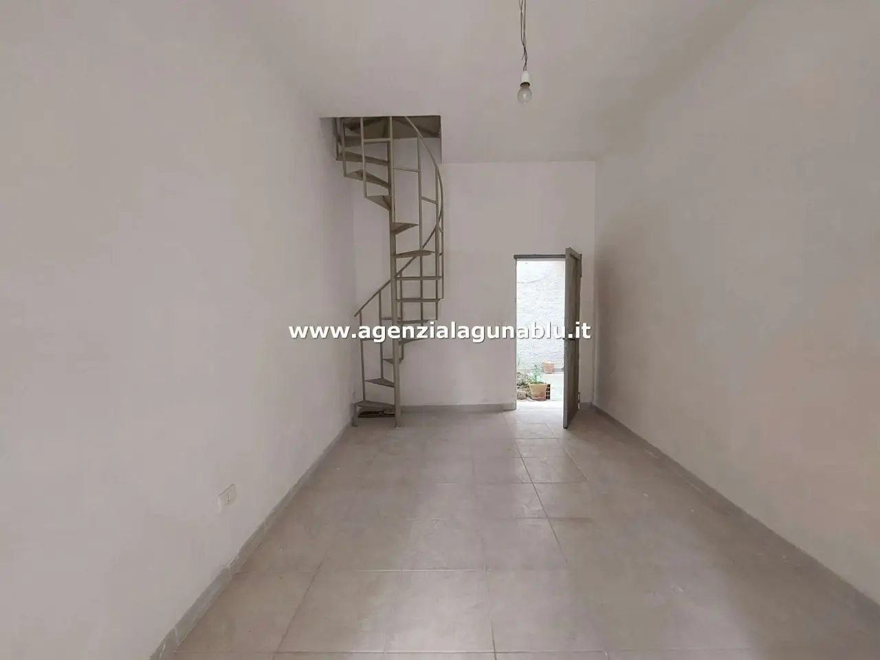 Magazzino in Via Roma, Mazara Del Vallo, {3} - Foto 1
