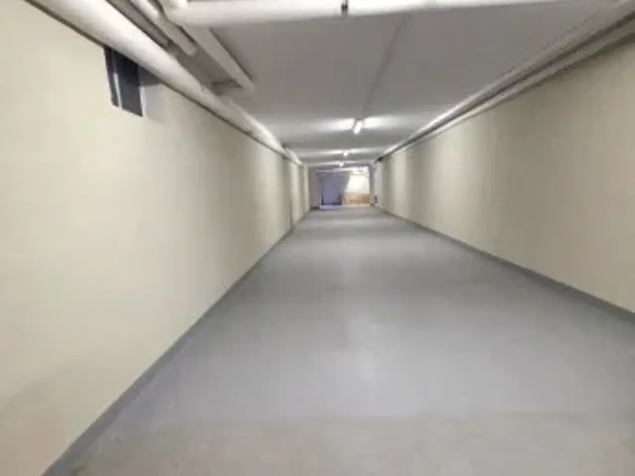 Magazzino in Via Milano, Bolzano, {3} - Foto 2