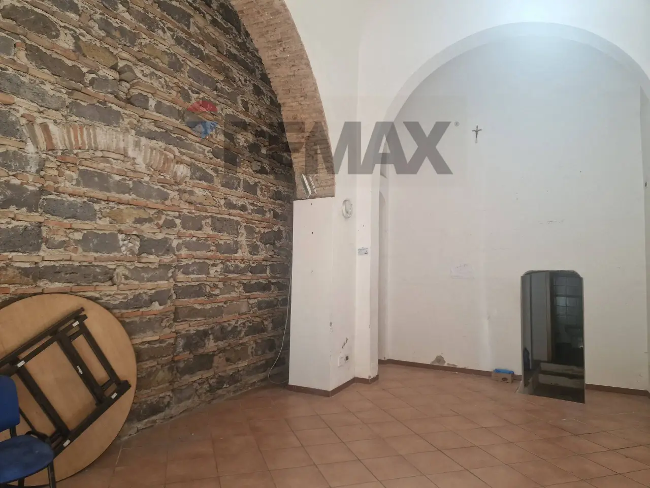 Negozio in Via Marchese di Sangiuliano 41, Acireale, {3} - Foto 1
