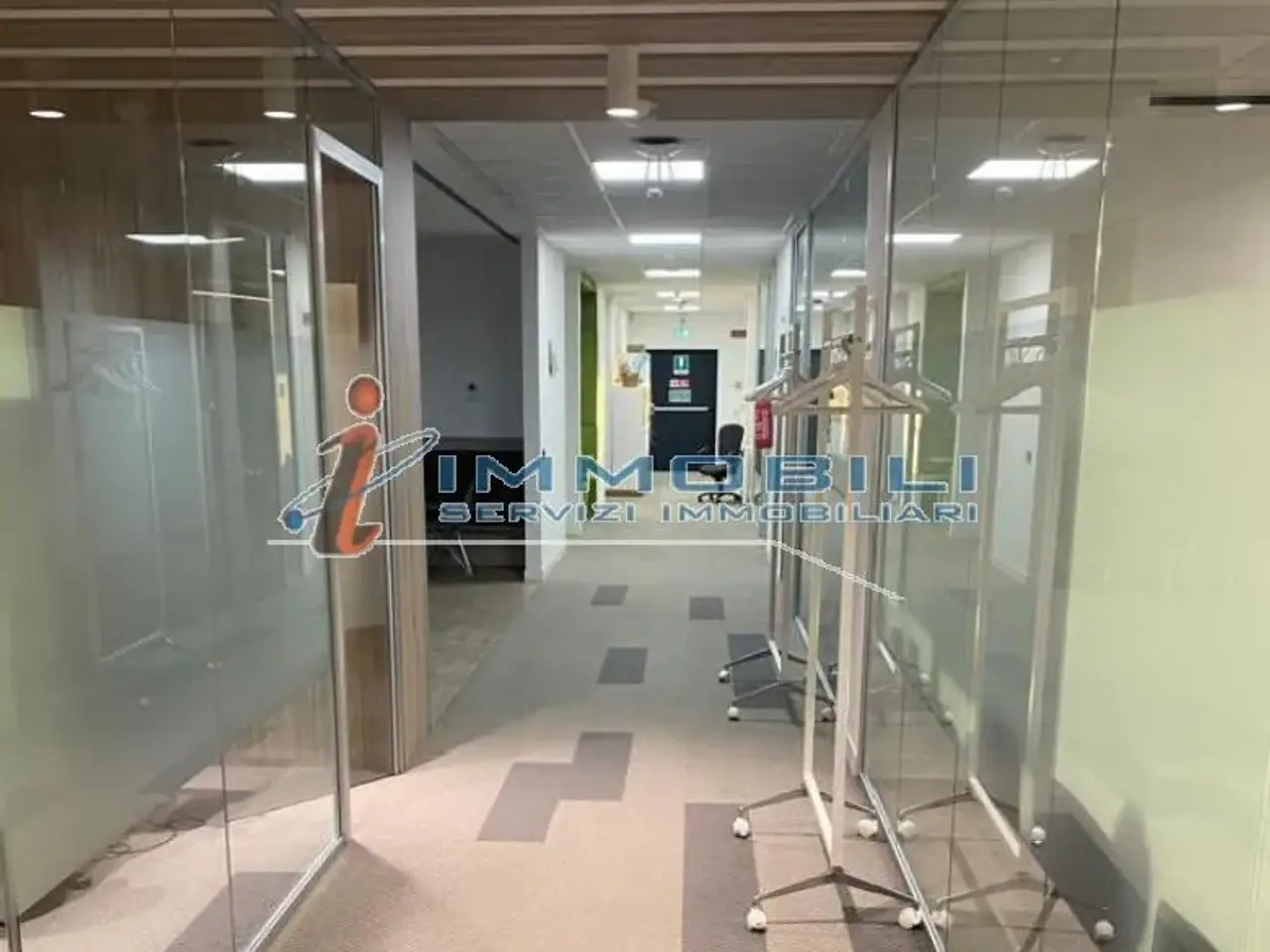 Ufficio in Via Barletta, Milano, {3} - Foto 1