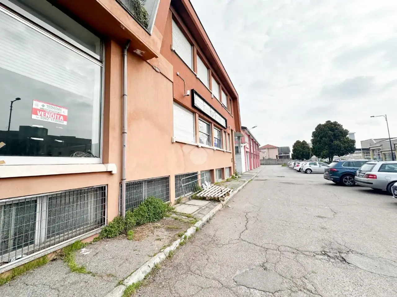 Negozio in Via Pellizza da Volpedo, Cinisello Balsamo, {3} - Foto 1