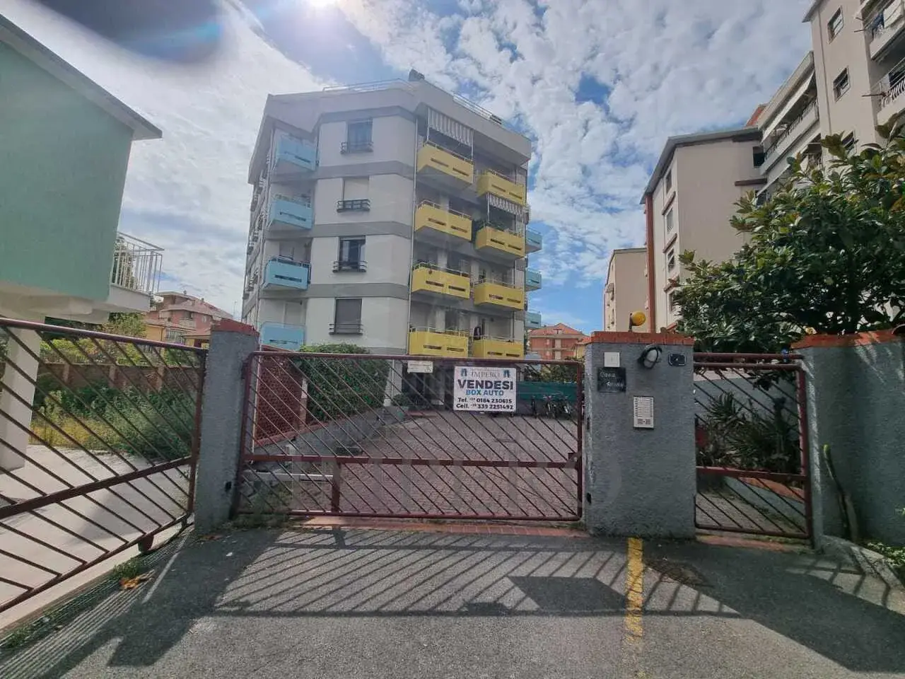 Parcheggio chiuso in Vicolo Arene 14, Ventimiglia, {3} - Foto 2