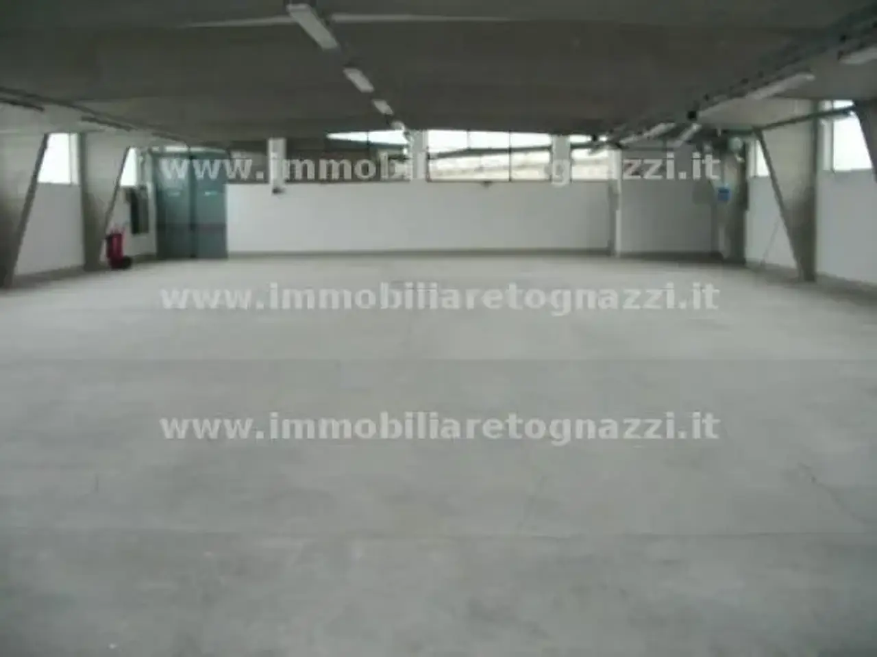 Capannone in Zona Periferia, Gambassi Terme, {3} - Foto 1