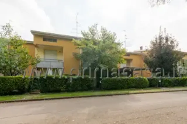 Villa a schiera in Via Asioli 2/C, Correggio - Foto 1