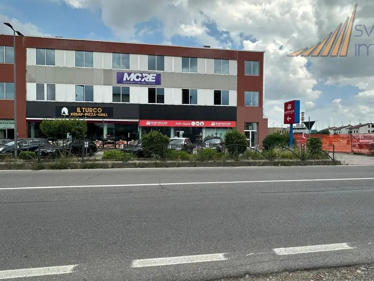 Negozio in Viale Lombardia 2, Brugherio, {3} - Foto 1