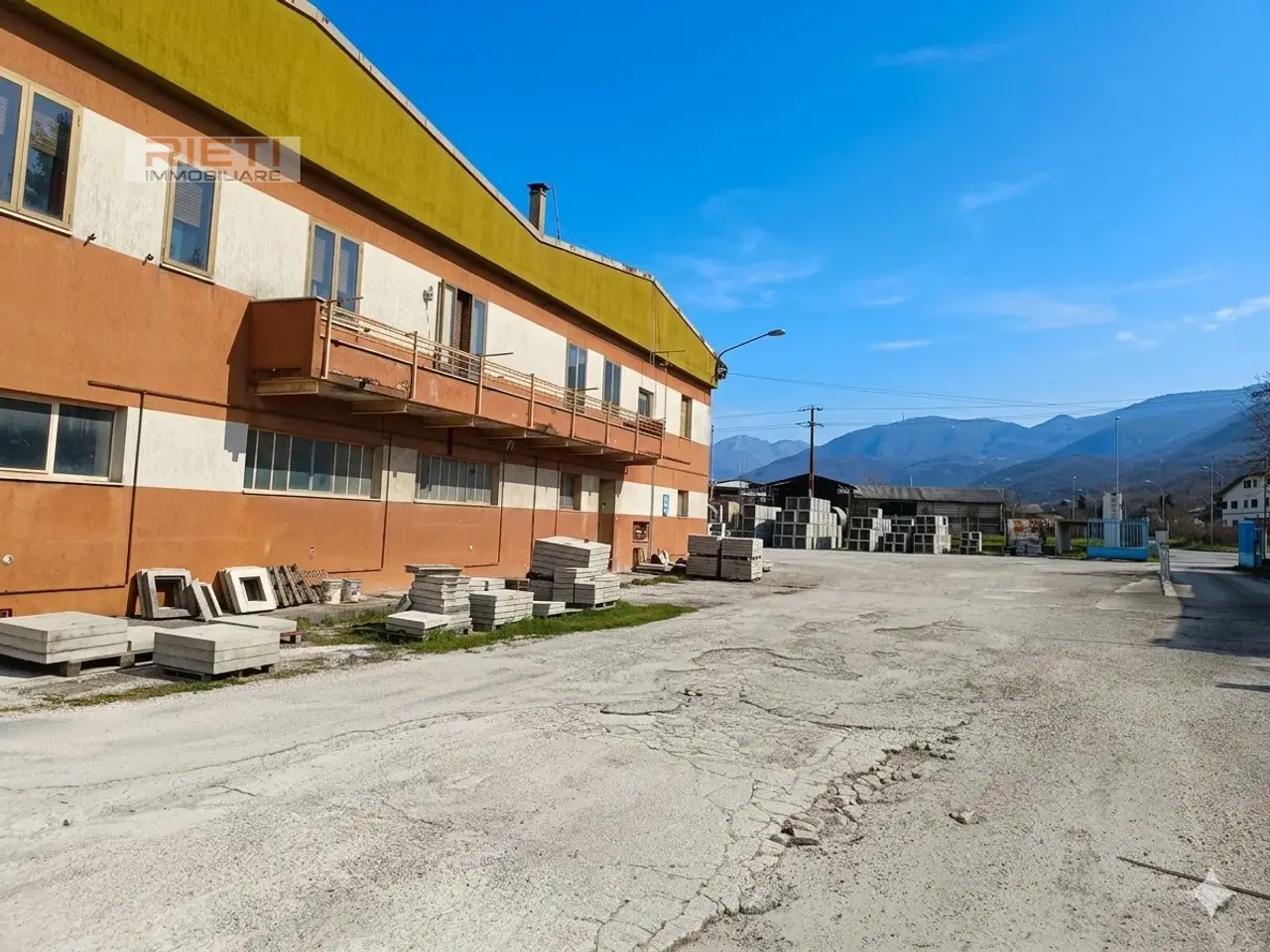 Capannone in Via Salaria per l'Aquila, Cittaducale, {3} - Foto 1