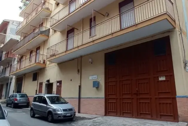 Quadrilocale in affitto, Via Ugo Foscolo 27, Belmonte Mezzagno - Foto 1