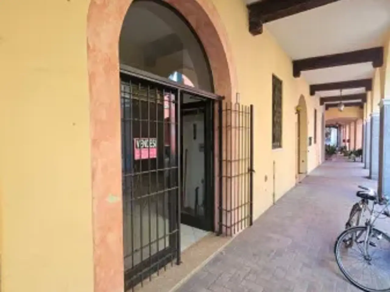 Negozio in Via Luigi Gonzaga 4a, Guastalla, {3} - Foto 2