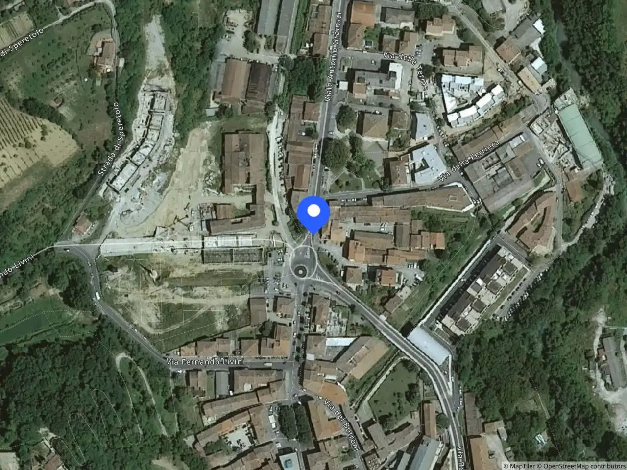 Autorimessa in Via Antonio Gramsci, 71, 53034 Colle di Val d'Elsa Si, Italia 71, Colle Di Val D'Elsa, {3} - Foto 2