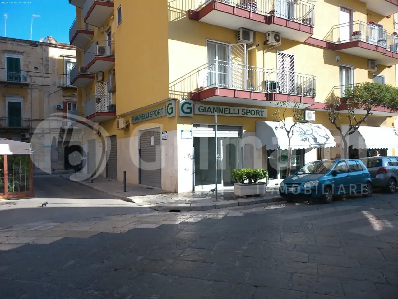 Negozio in Corso Vittorio Emanuele 113, Trani, {3} - Foto 1