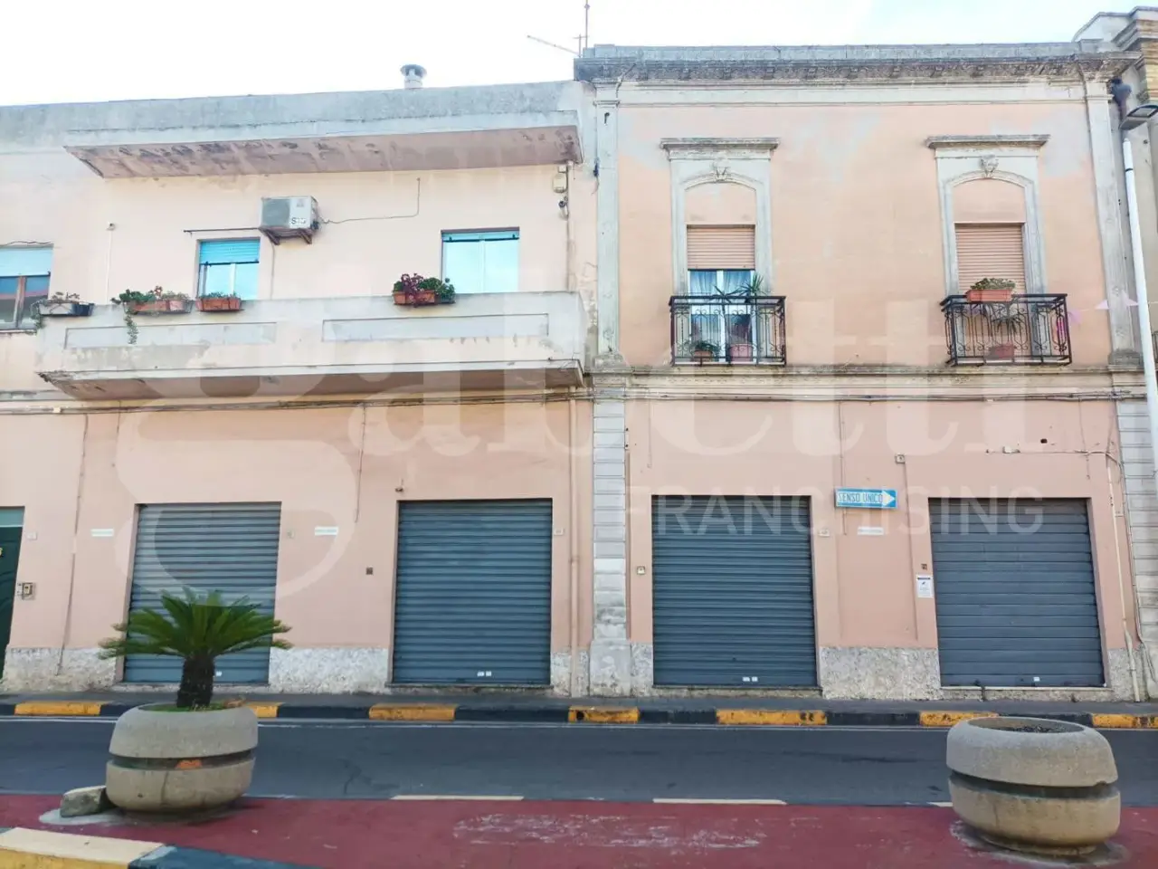 Negozio in Via Lamarmora 50, Quartu Sant'Elena, {3} - Foto 1
