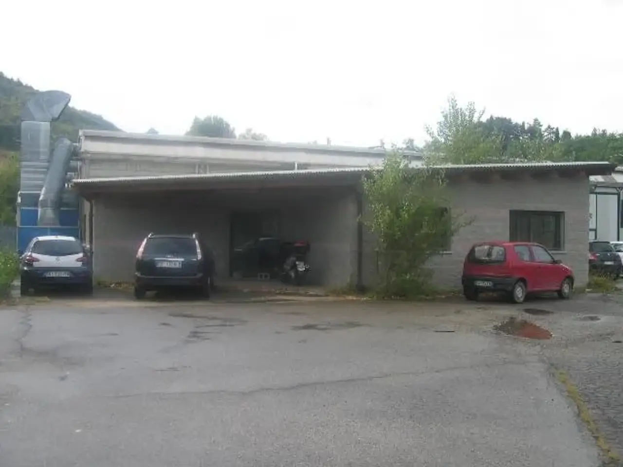Capannone in Via Campiaro, Grizzana Morandi, {3} - Foto 1