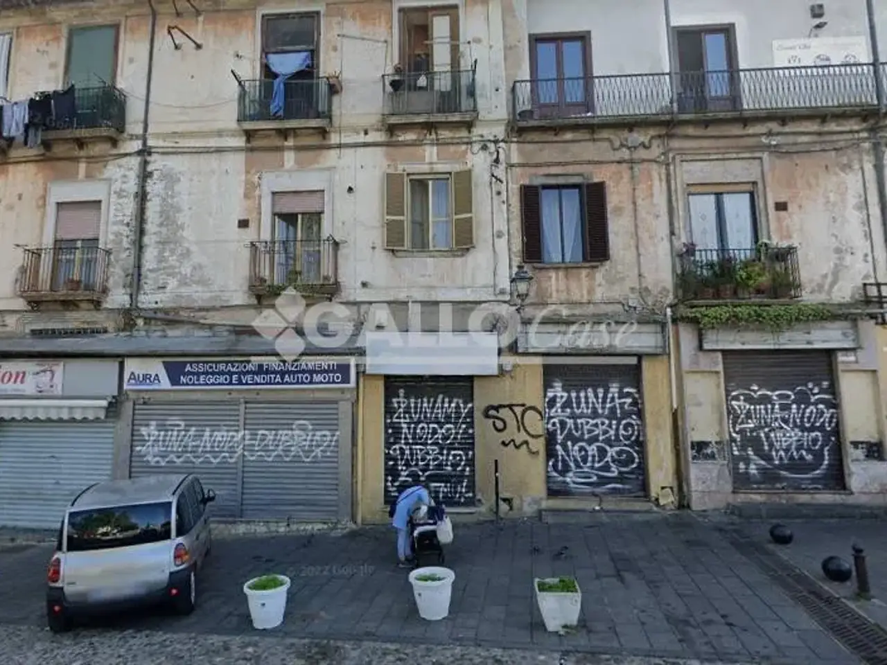 Negozio in Piazza Valdesi, 87100, Cosenza, Cosenza, {3} - Foto 1