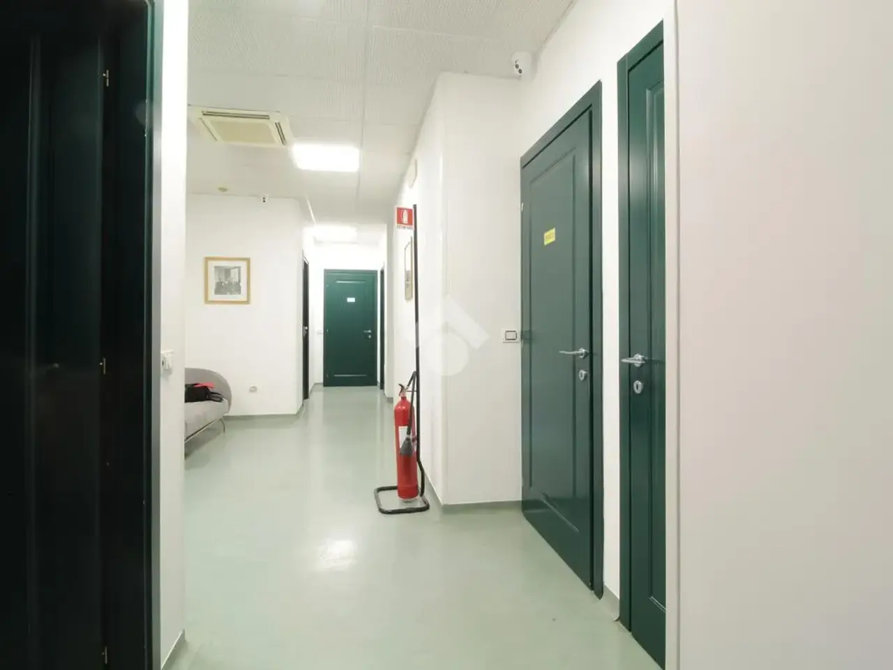 Palazzina commerciale in Via Ischia 106, Grottammare, {3} - Foto 2
