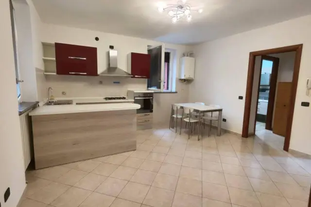 2-room flat in Via Vincenzo Monti, Busto Garolfo - Photo 1