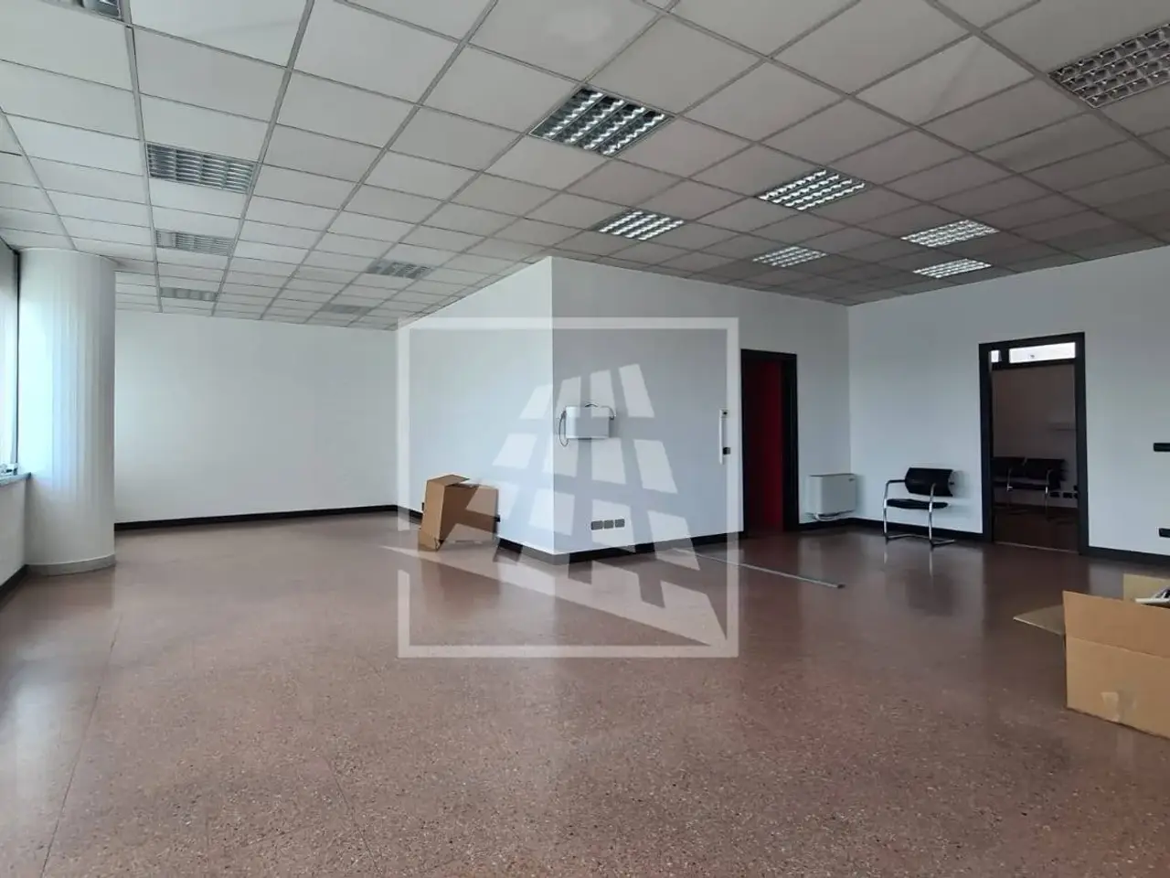 Ufficio in Via Antonio Gramsci 103, Reggio Emilia, {3} - Foto 1