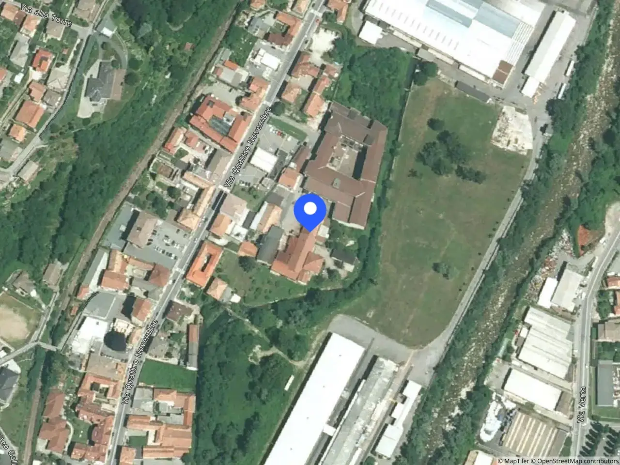 Capannone in Via Fratelli Cairoli 9 9, Omegna, {3} - Foto 1
