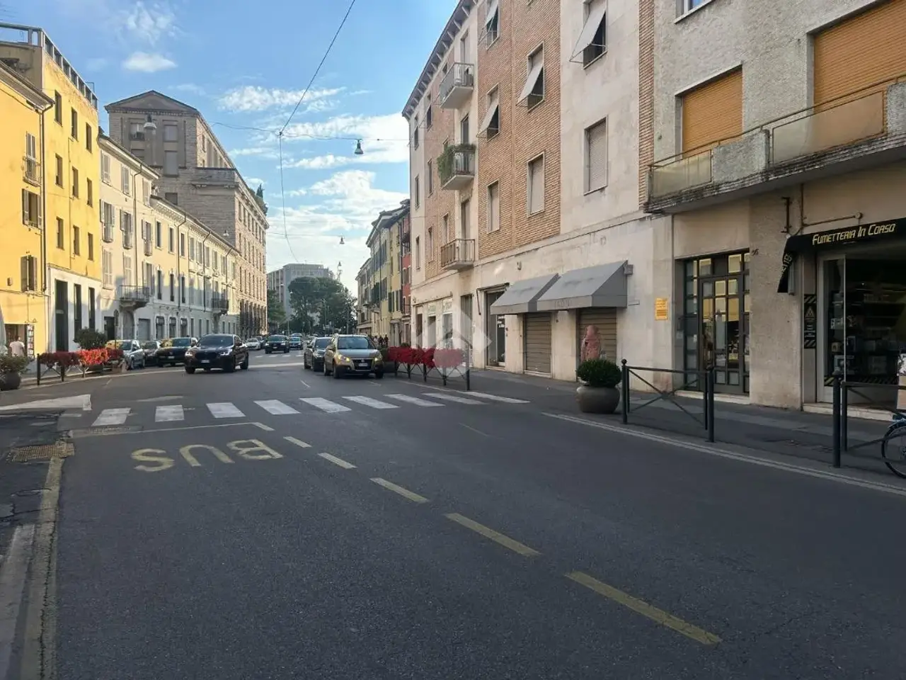 Negozio in Corso Martiri della Libertà, Brescia, {3} - Foto 1