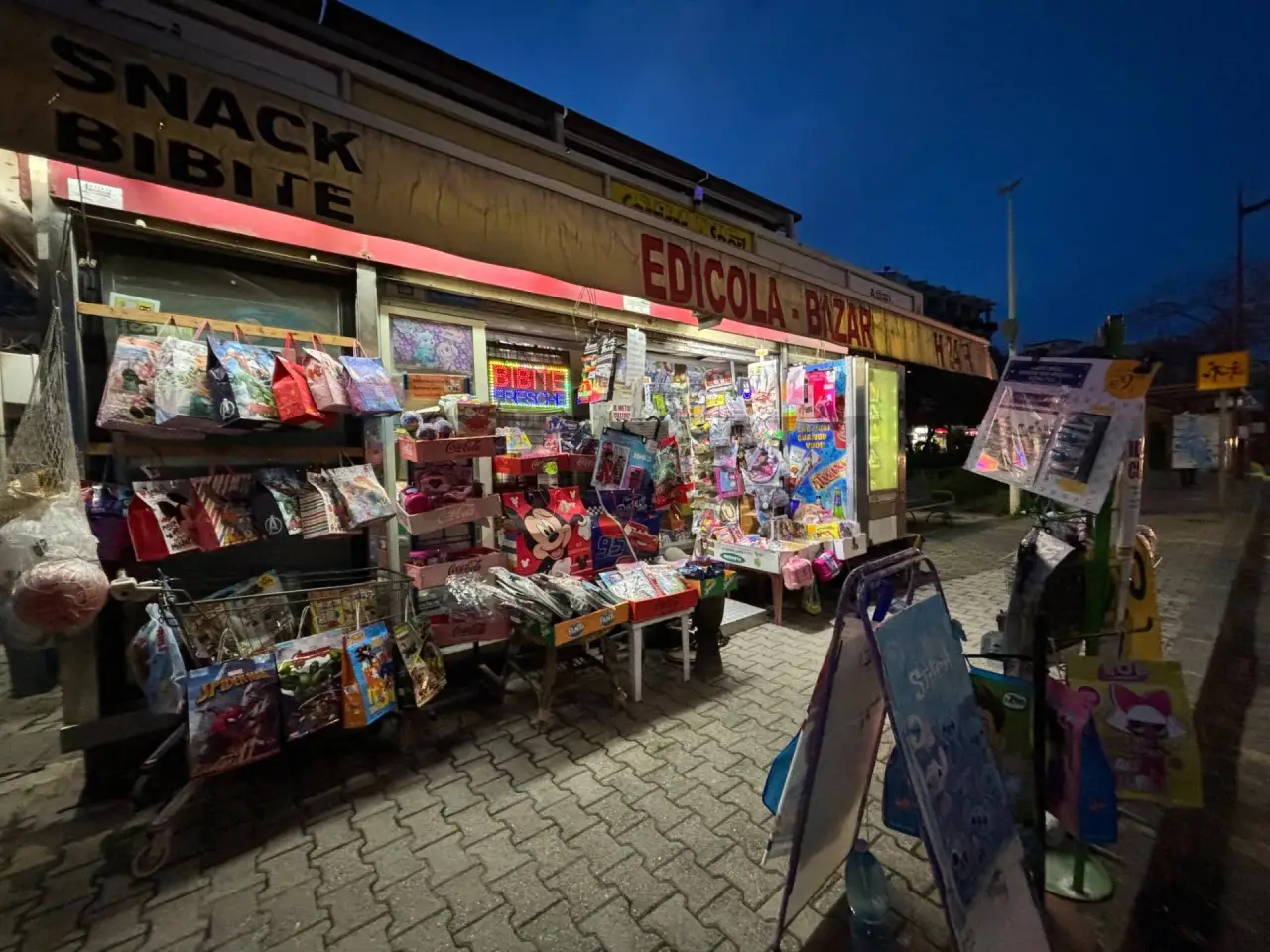 Esercizio commerciale in Via Consolare Pompea 98, Messina, {3} - Foto 1