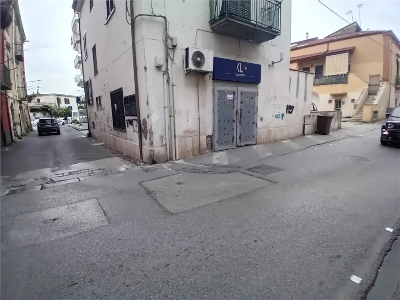 Negozio in Via Vittorio Emanuele 15, Casalnuovo Di Napoli, {3} - Foto 2