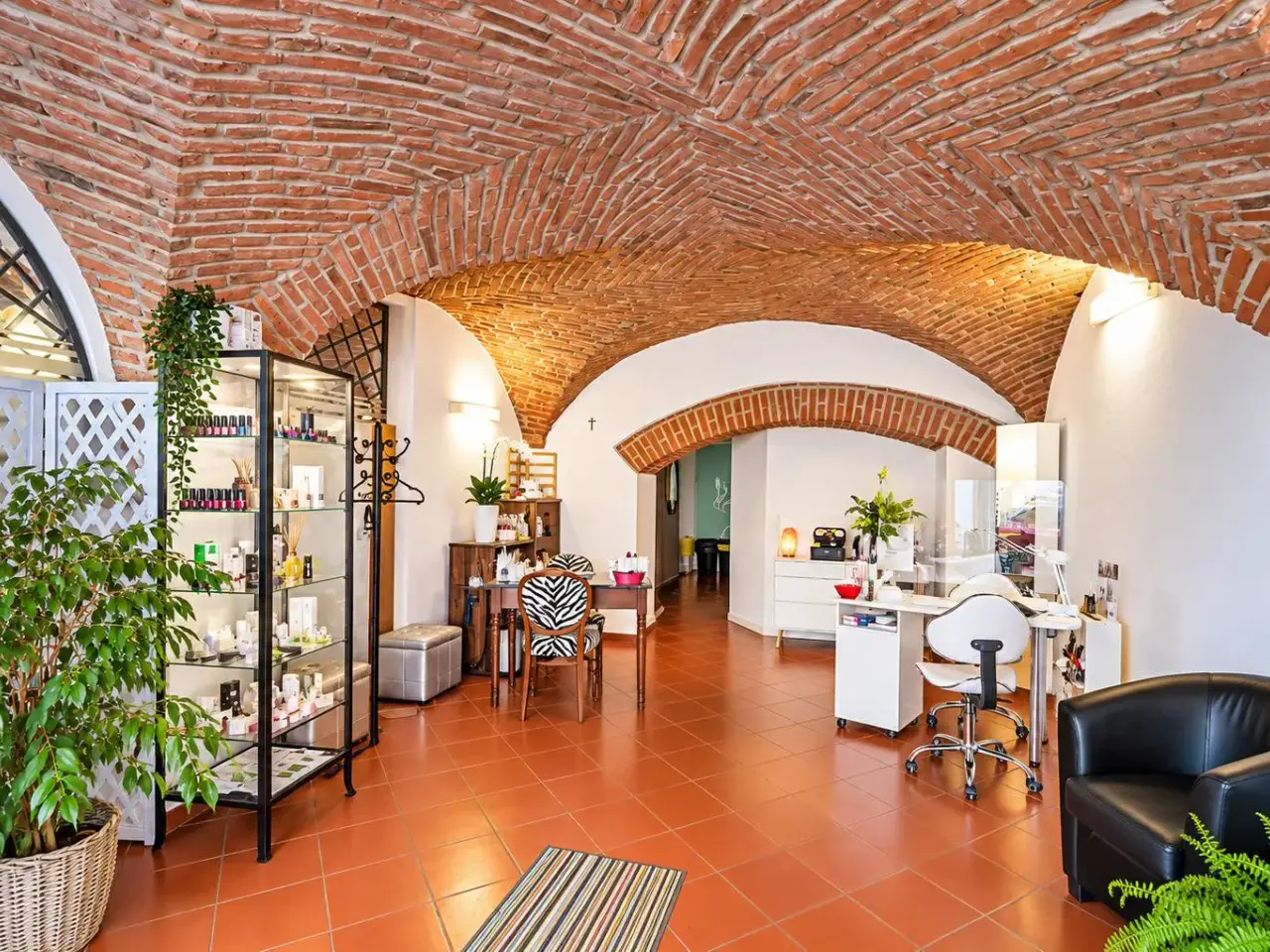 Negozio in Via Borgo Palazzo 13, Bergamo, {3} - Foto 1