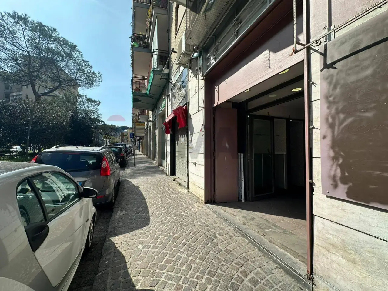 Negozio in Via Nicolardi 51, Napoli, {3} - Foto 1