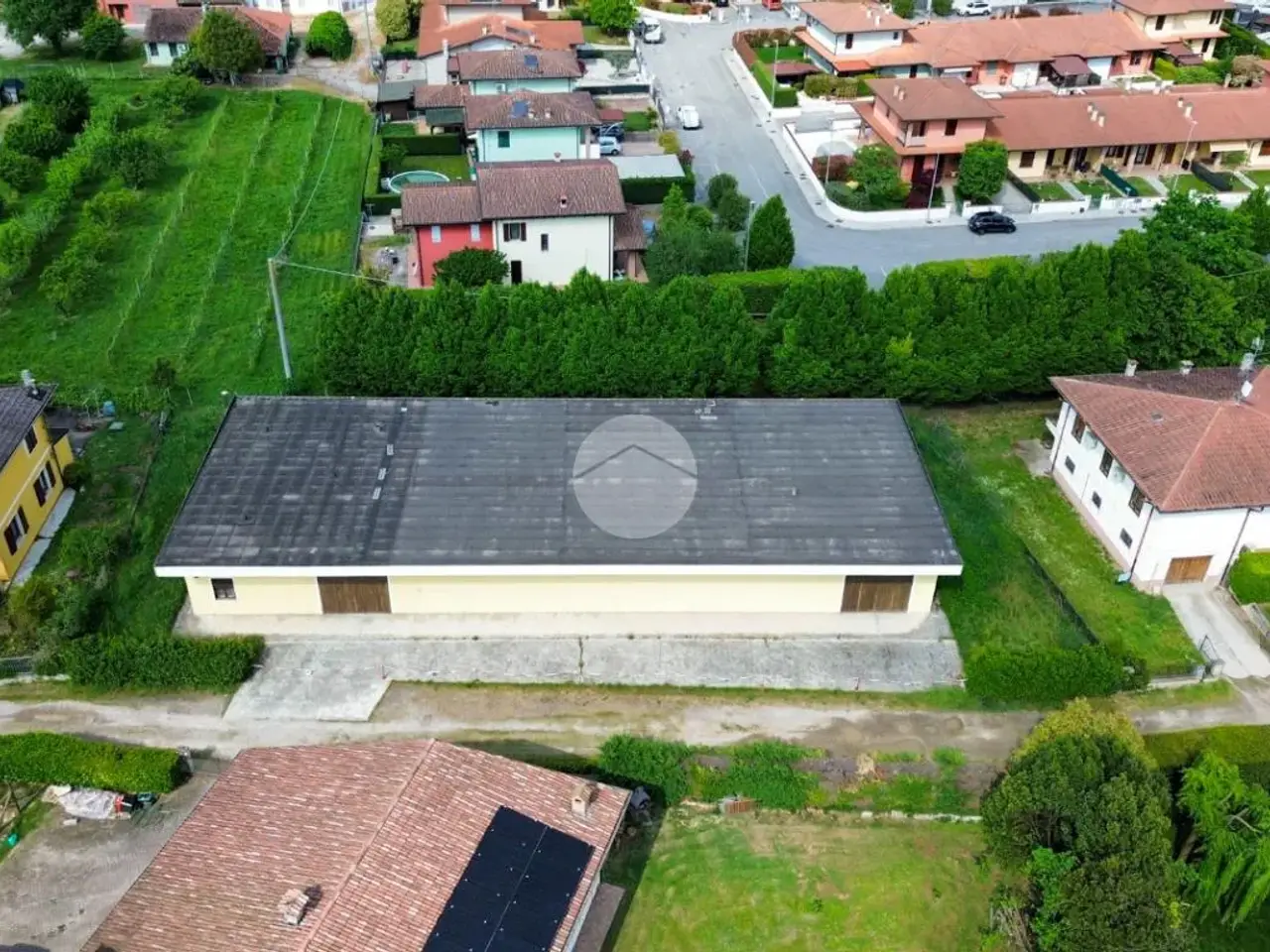 Capannone in Strada Statale Goitese 484, Goito, {3} - Foto 2