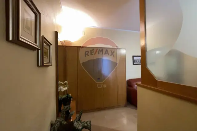 insertion image