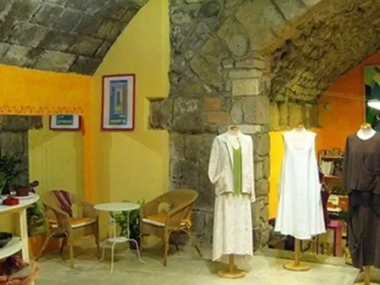 Negozio in , Pitigliano, {3} - Foto 1