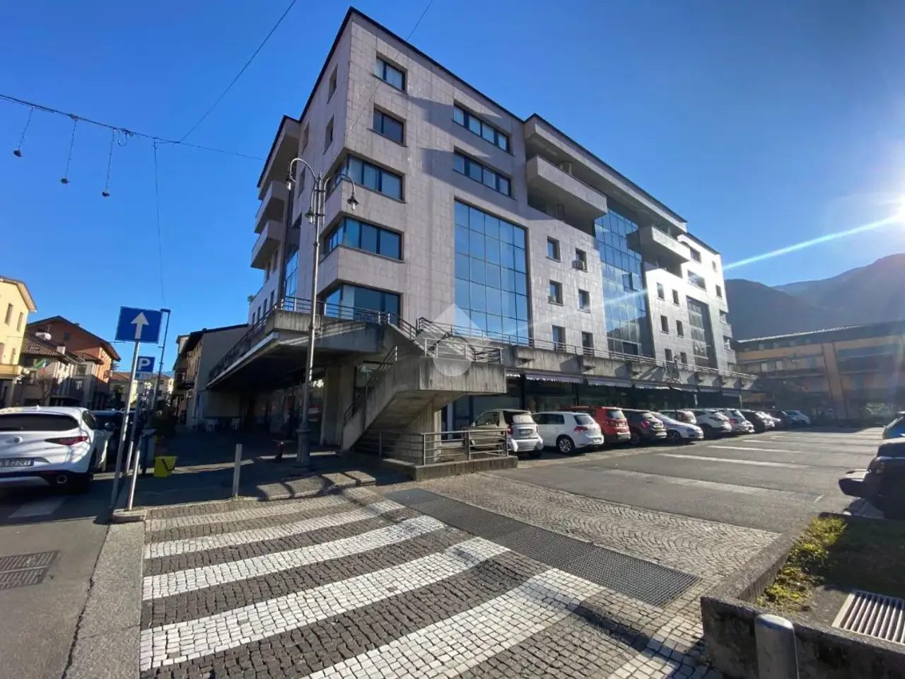 Ufficio in Via Lorenzetti 15, Darfo Boario Terme, {3} - Foto 2