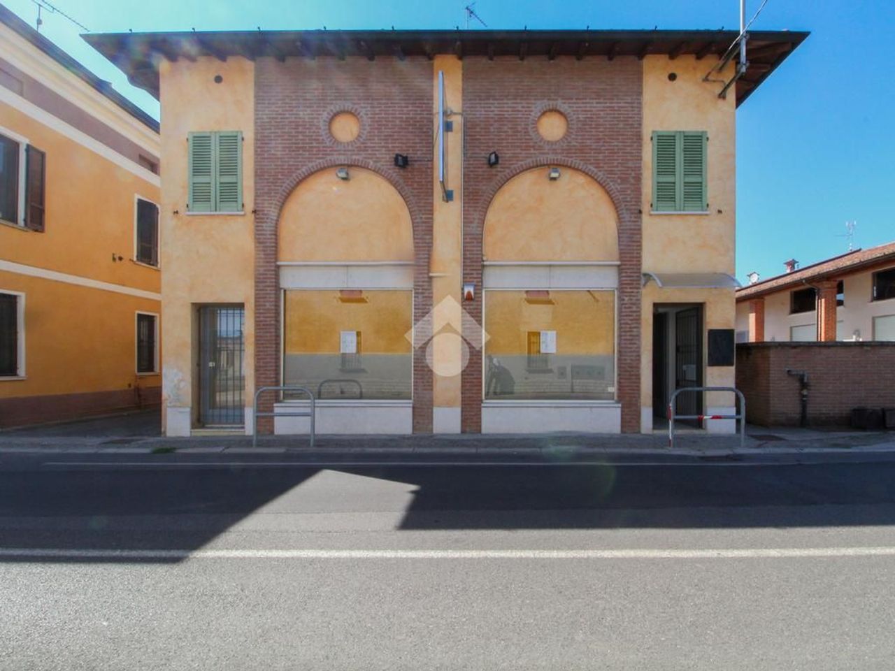 Negozio in Via Giuseppe Mazzini 28, Bassano Bresciano, {3} - Foto 1