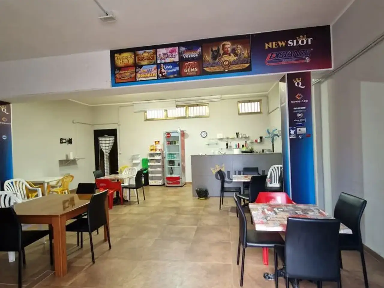 Negozio in Via Imperatore Augusto 18, Brindisi, {3} - Foto 2