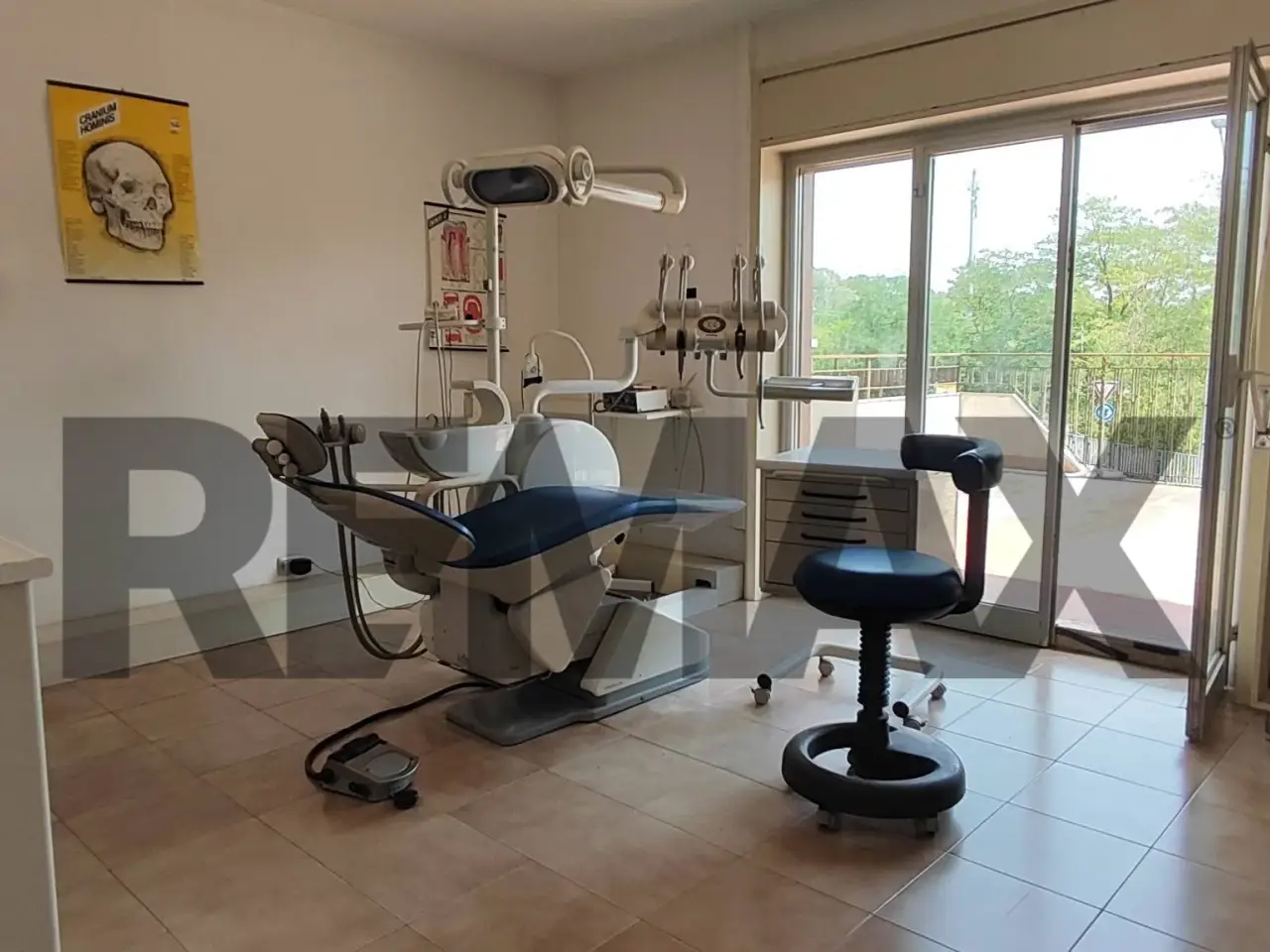 Ufficio in Viale Sicilia Sn, Caltagirone, {3} - Foto 2
