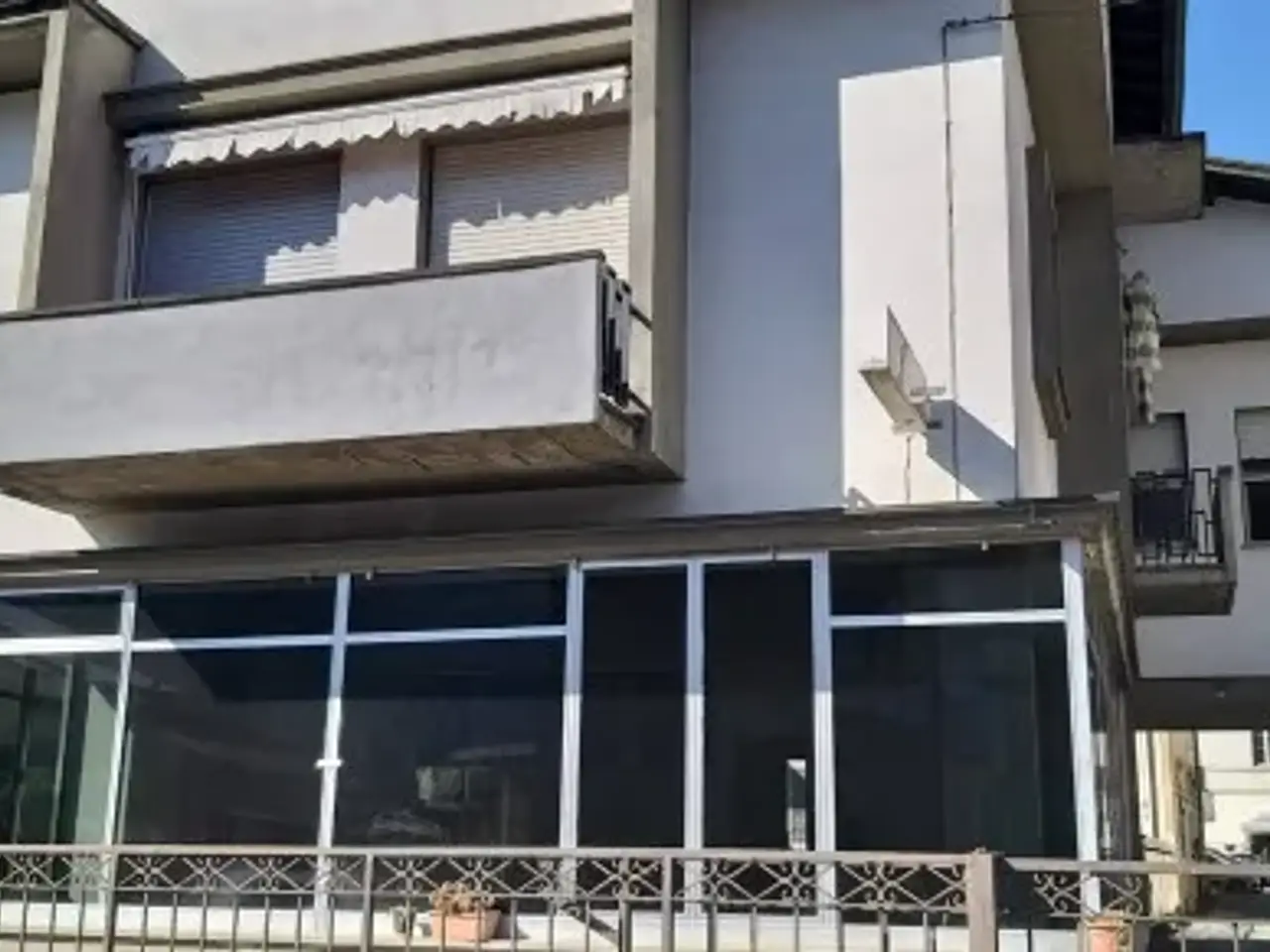 Negozio in Via della Repubblica, Barga, {3} - Foto 2