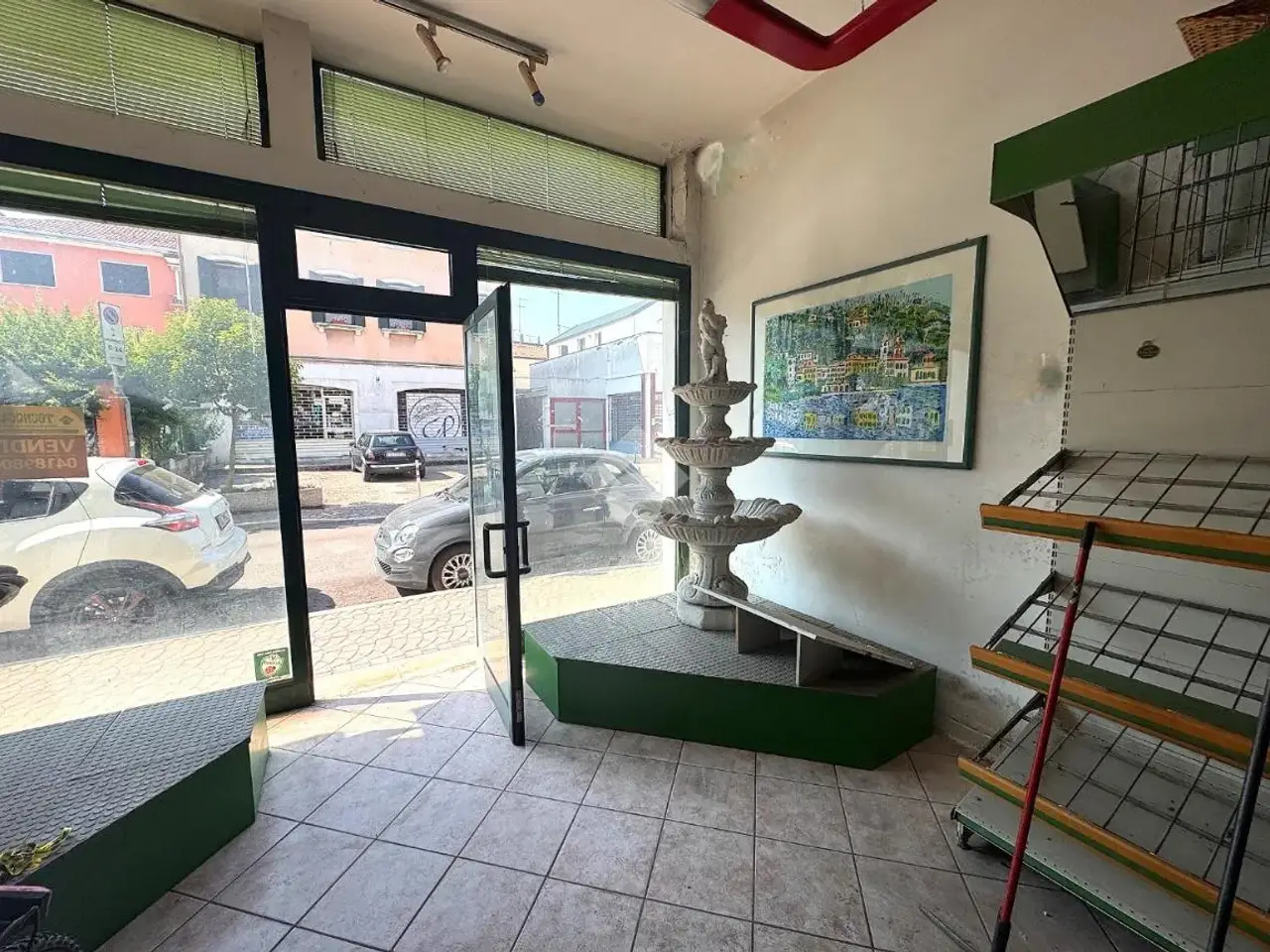 Negozio in Via Giuseppe Verdi 88, Venezia, {3} - Foto 2