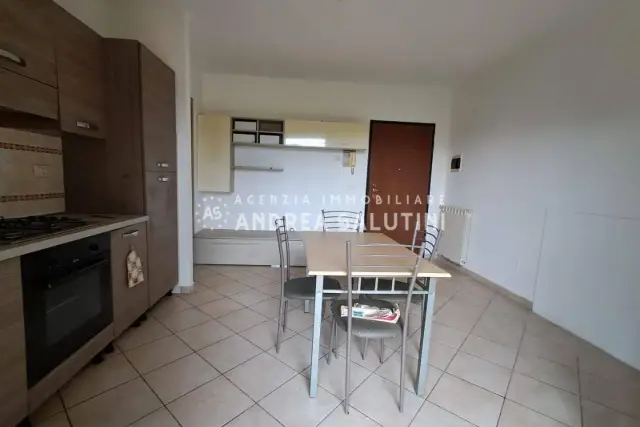 2-room flat, Buti - Photo 1