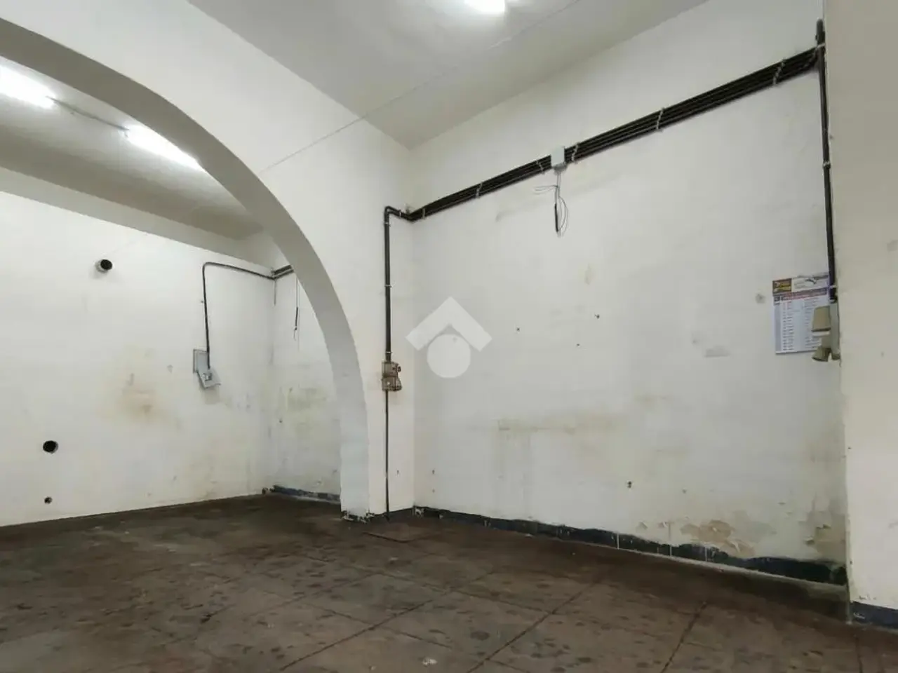 Magazzino in Via Vittorio Emanuele 114, Capaci, {3} - Foto 2