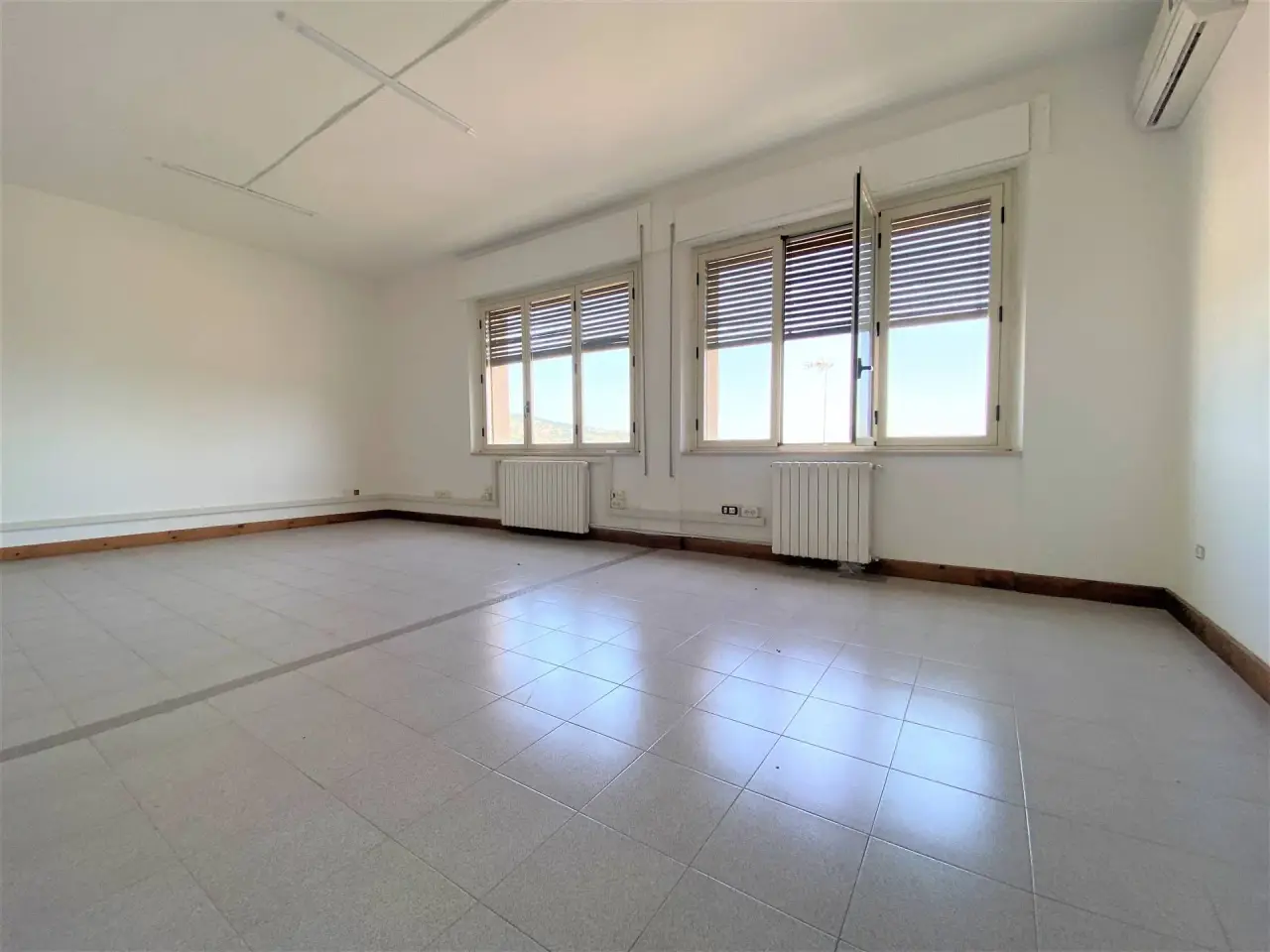 Ufficio in , Catanzaro, {3} - Foto 1