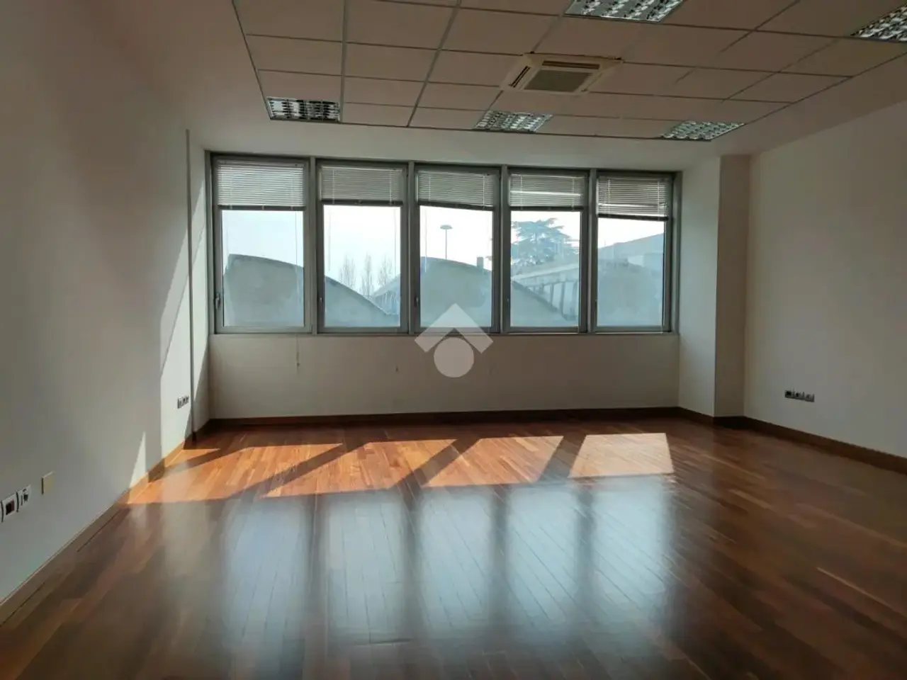 Ufficio in Viale Bologna, Forlì, {3} - Foto 1