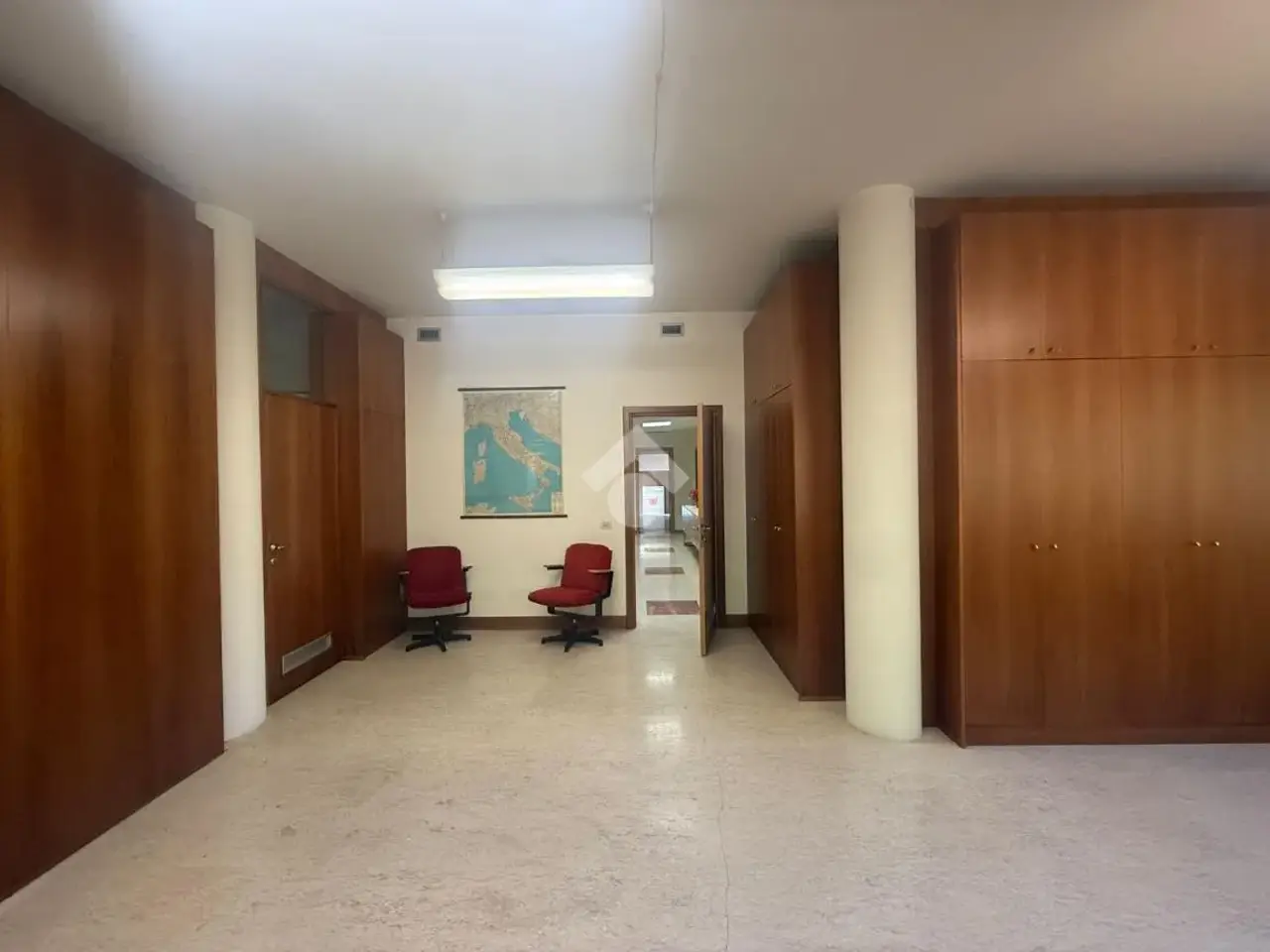 Ufficio in Via Ceratelli 2, Castiglione Delle Stiviere, {3} - Foto 2